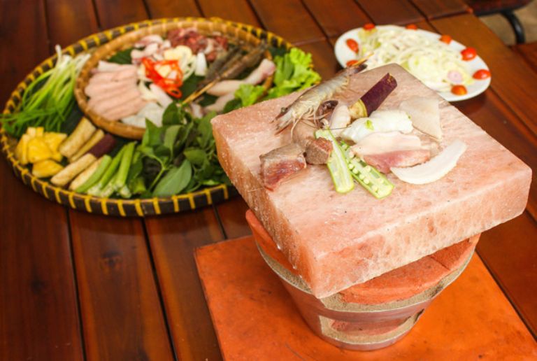 Đá muối Himalaya có ăn được không?