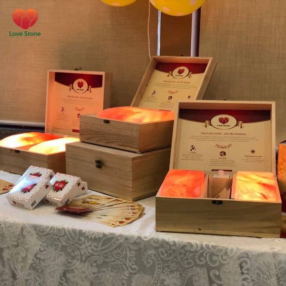 Love Stone - đơn vị cung cấp các dòng sản phẩm từ đá muối uy tin nhất khu vực phía Nam