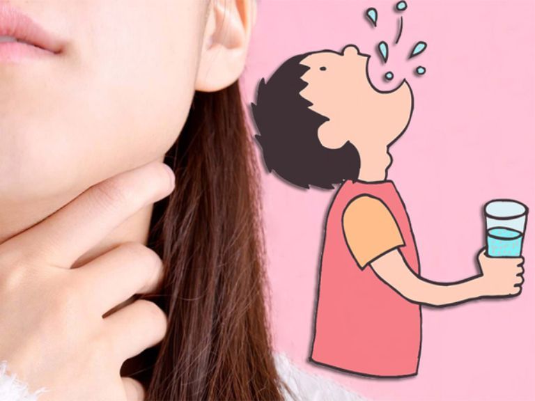 Súc miệng muối hồng Himalaya là biện pháp giúp bạn loại bỏ hoàn toàn các mảng bám và vi khuyển trên răng, lợi và khoang miệng