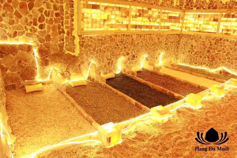 Tại Iris Kim spa bạn có thể trải nghiệm xông đá muối theo một cách tự nhiên, độc đáo nhất