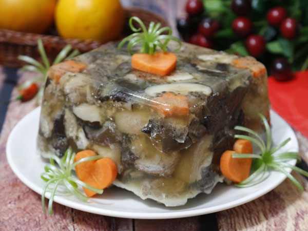 Hướng dẫn làm thịt đông chân giò chuẩn vị Bắc dịp Tết Tân Sửu